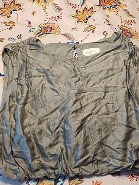 Anthropologie Medium Crop Top